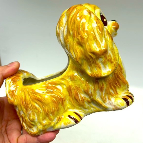 Vintage 6” ceramic hand painted Pekingese shaped planter made in Japan - Picture 3 of 10